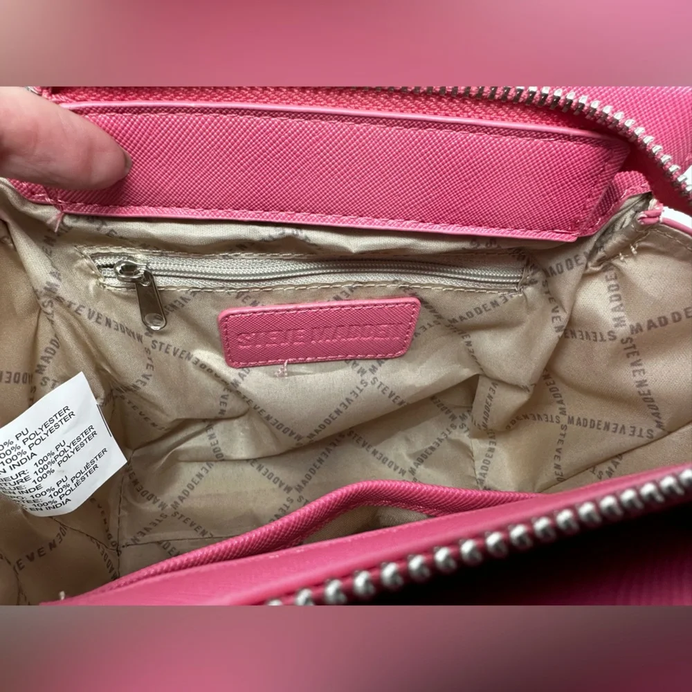Steve Madden small Breese crossbody purse.